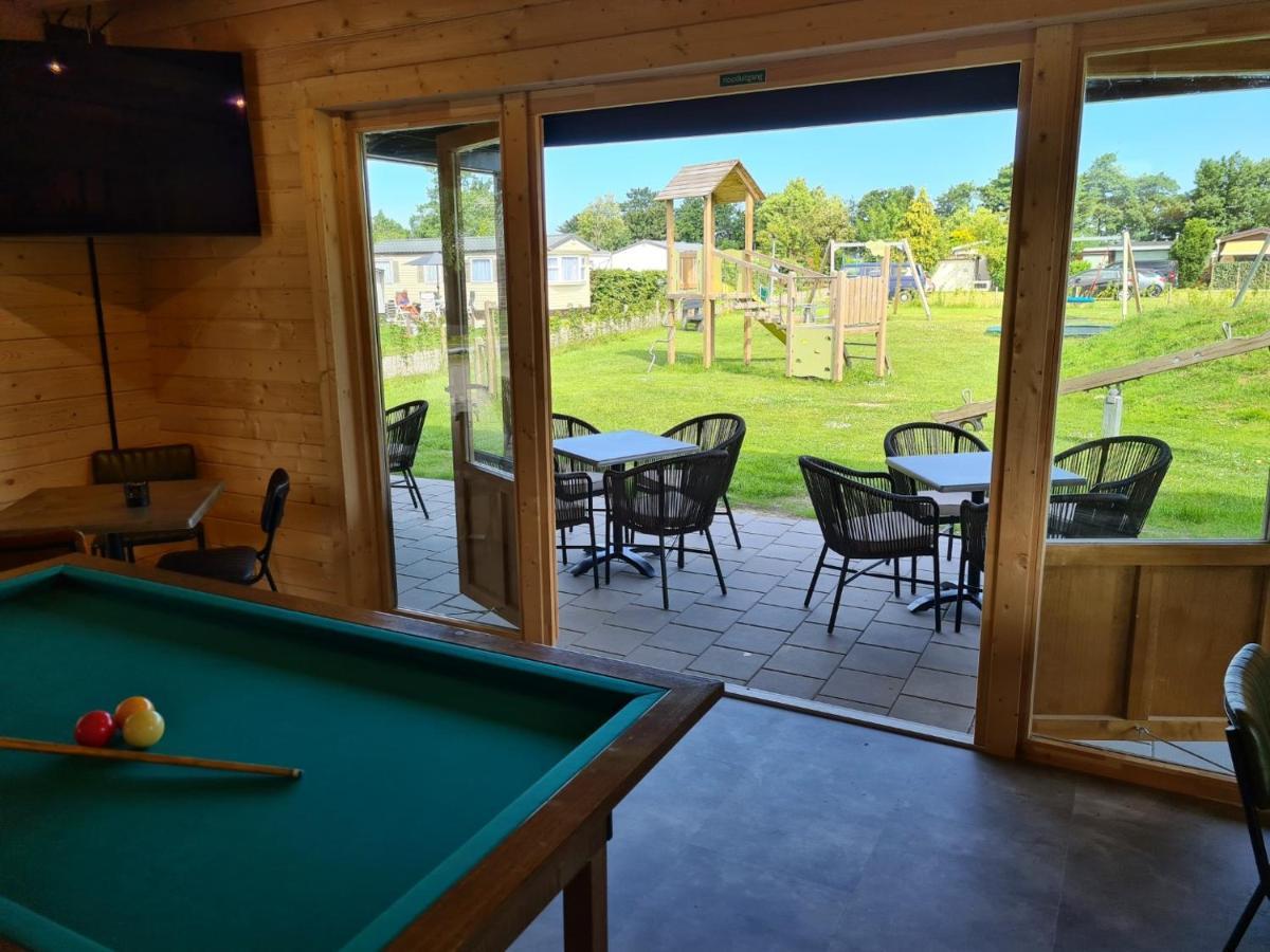 Bungalow 40 Op Recreatiepark De Wielen Sint Maarten Eksteriør bilde